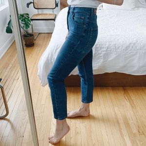 High Waist Slim Crop Jeans
